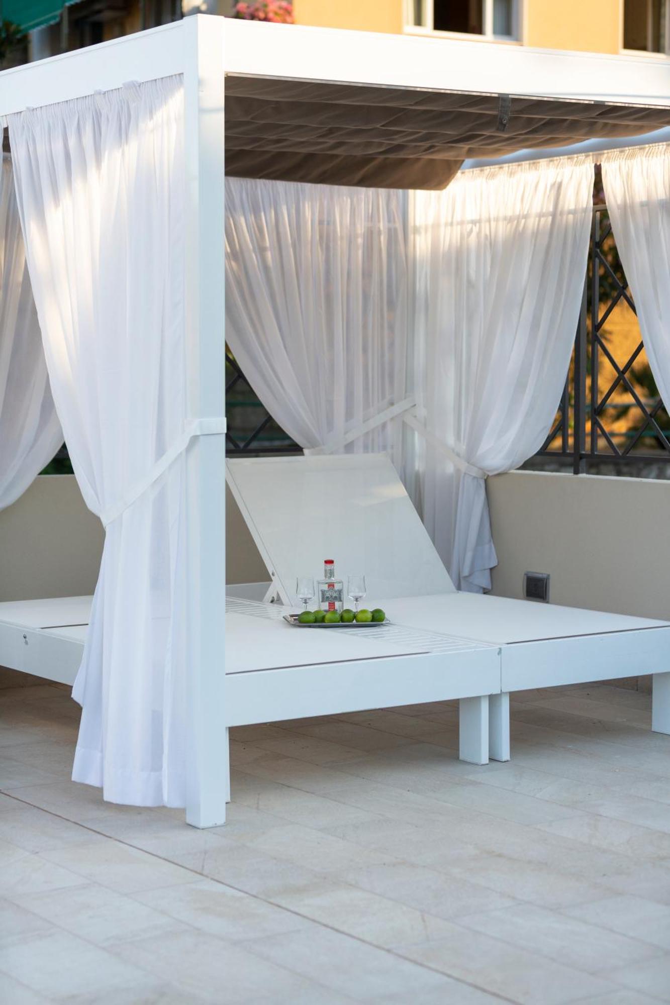 The Time -Home & Hotel- Santa Margherita Ligure Exterior photo